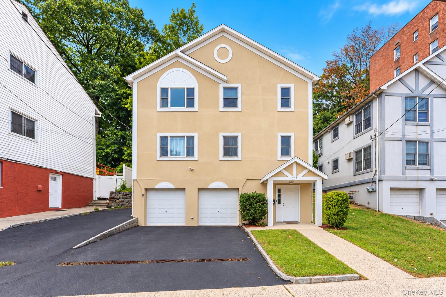235 Bronx River Road 2 Property Photo 1