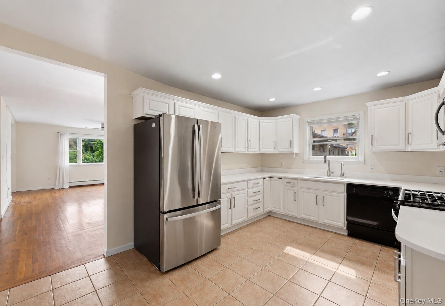 235 Bronx River Road 2 Property Photo 5