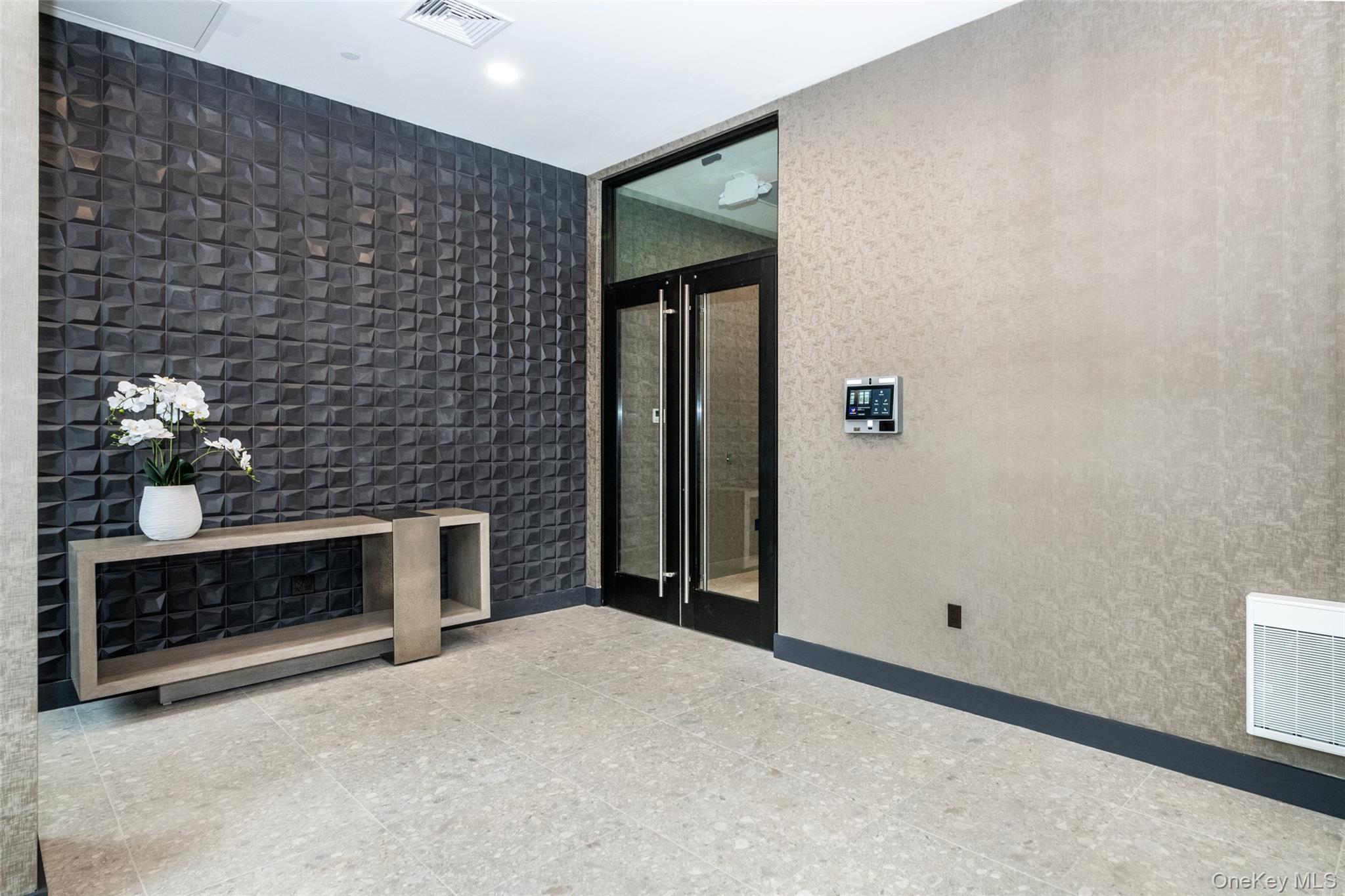15 Parkview Avenue 514 Property Photo 2