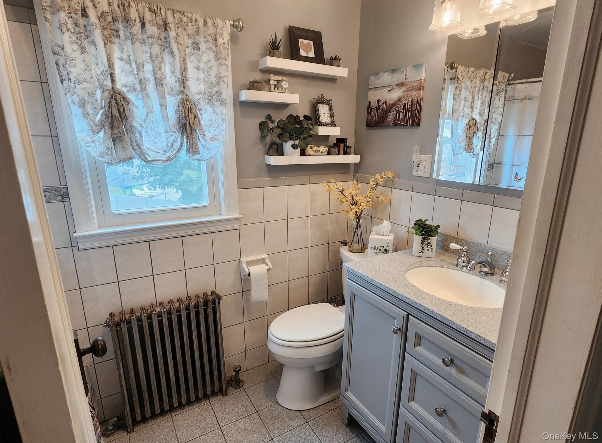 199 Claxton Avenue Property Photo 10