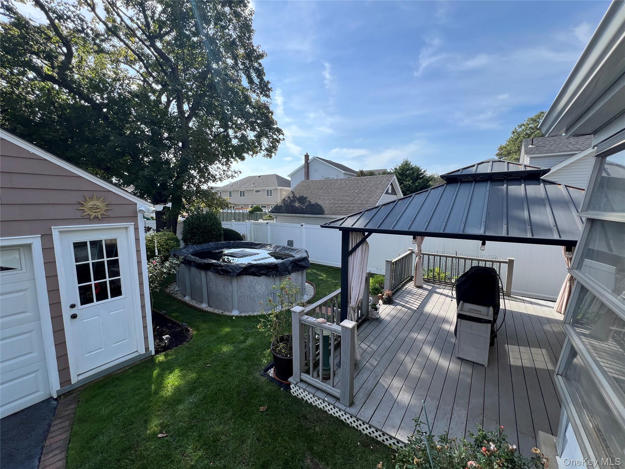 199 Claxton Avenue Property Photo 14