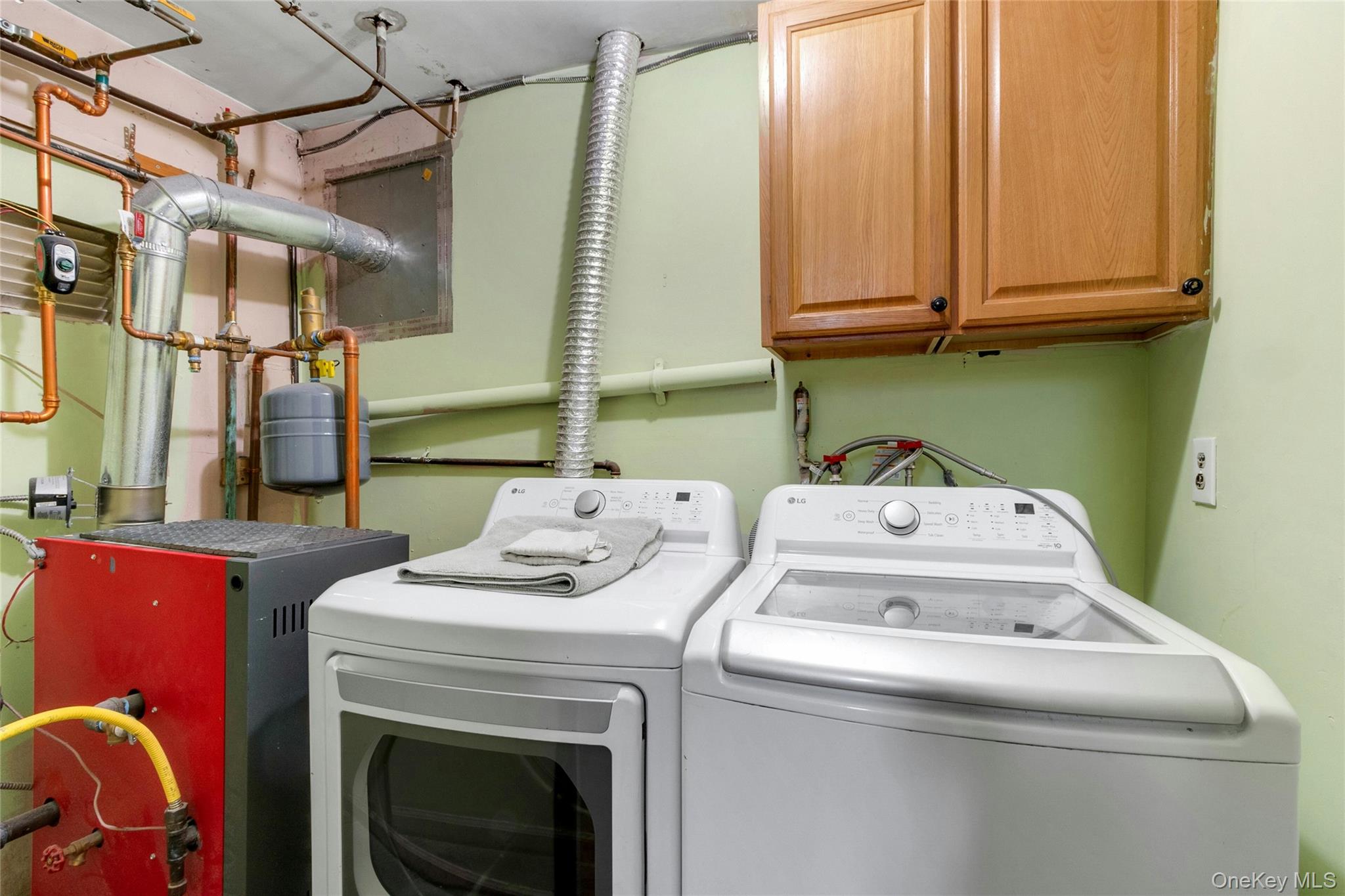 17 Hunter Street Property Photo 24