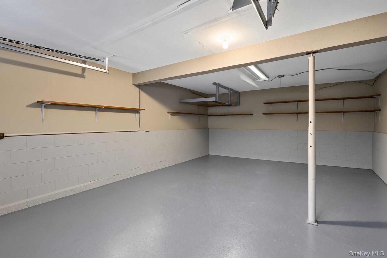 17 Hunter Street Property Photo 25