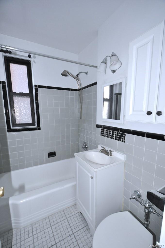 142 Garth Road 2n Property Photo 18