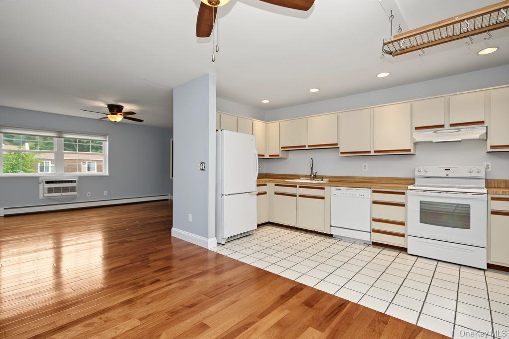 9 Forge Gate Drive E2 Property Photo 9