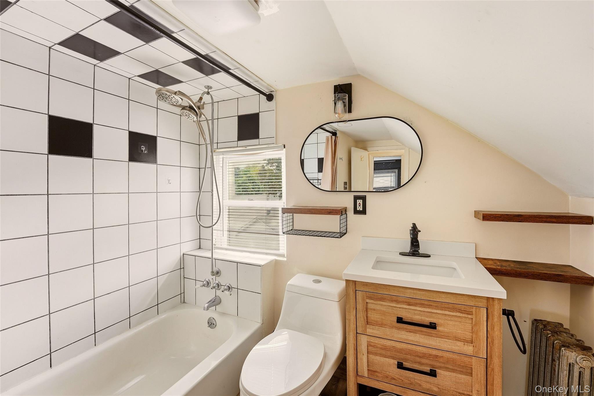 19 Catherine Avenue Property Photo 17