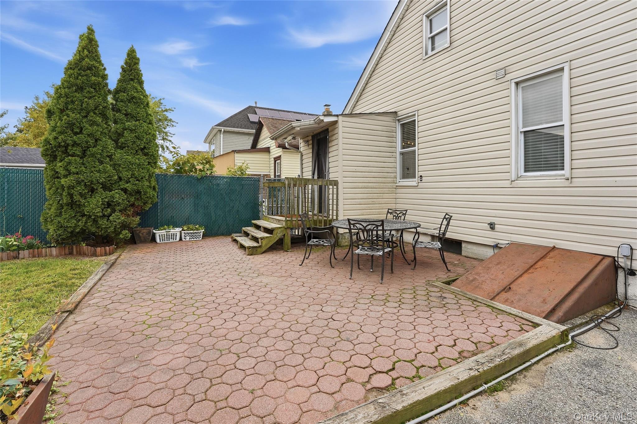 19 Catherine Avenue Property Photo 22