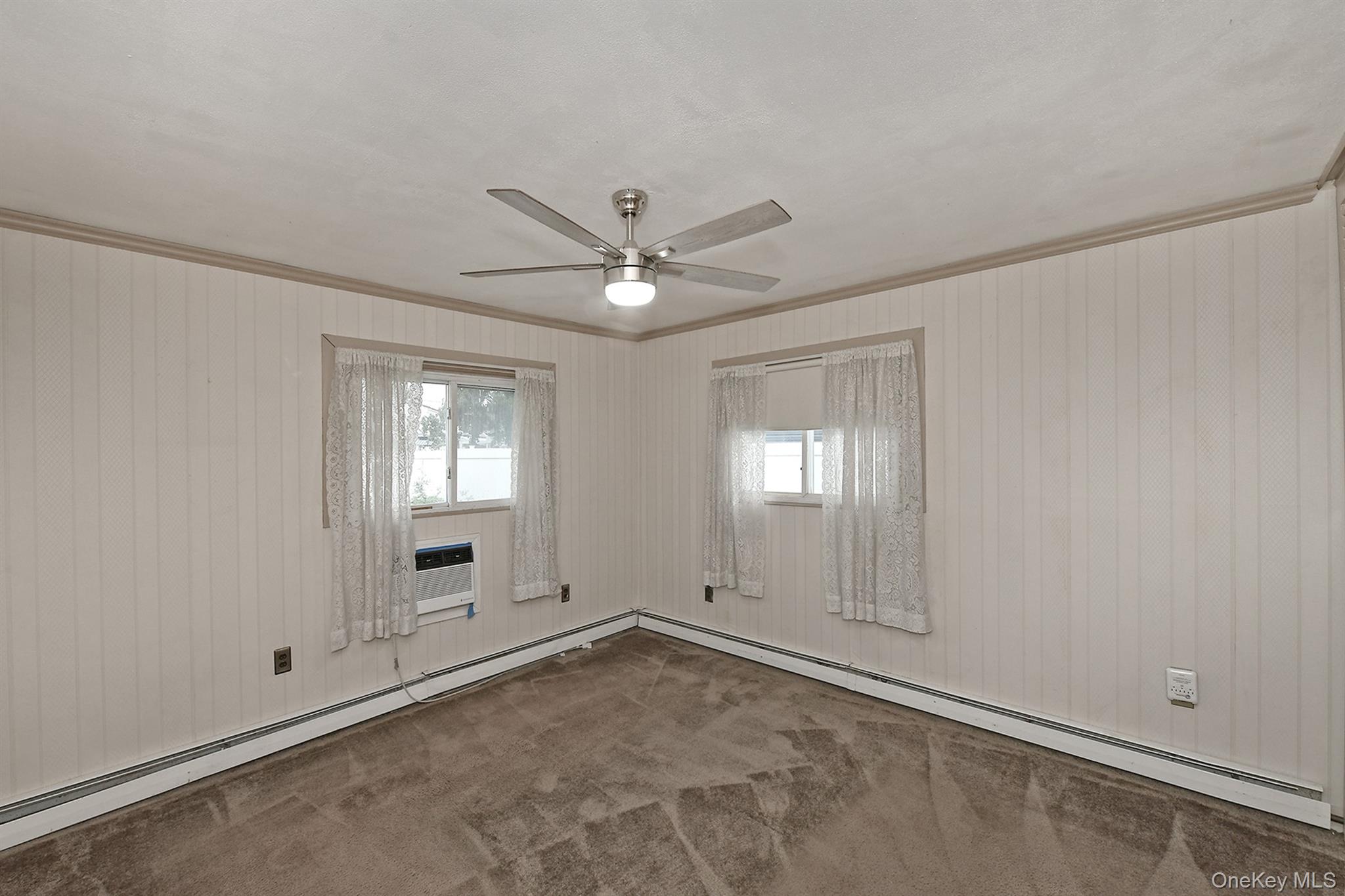93 Abbey Lane Property Photo 14