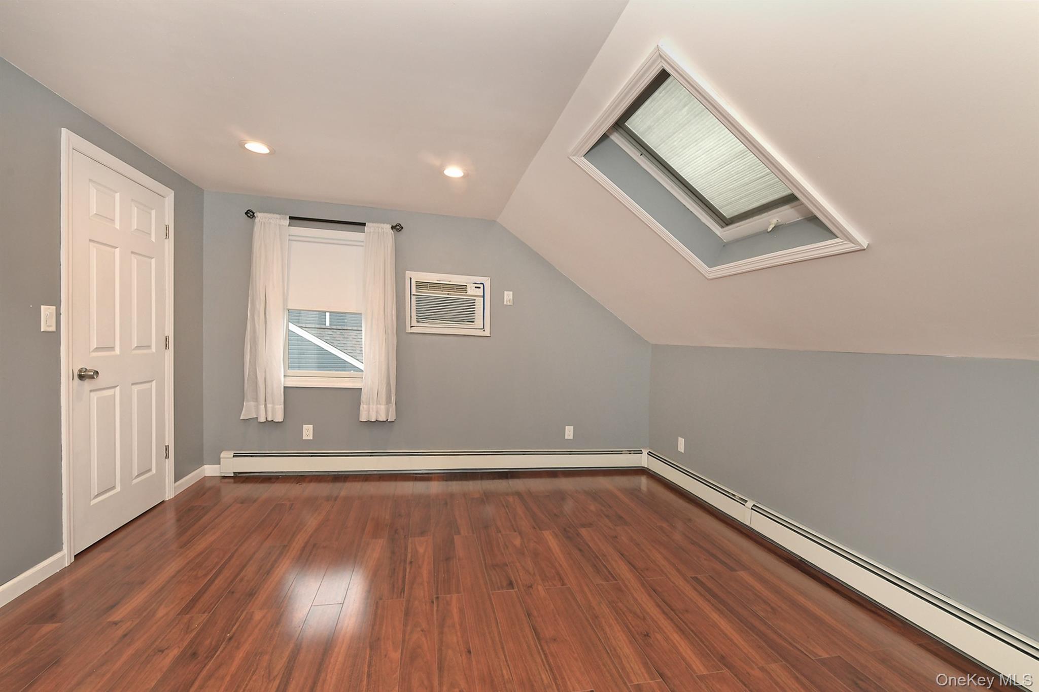 93 Abbey Lane Property Photo 18