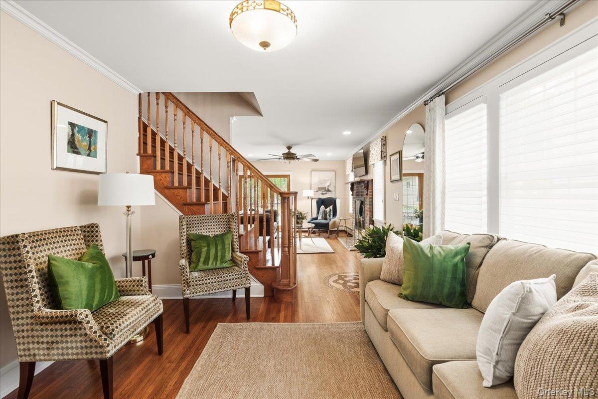 30 Astor Place Property Photo 10