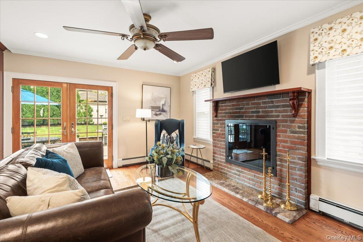 30 Astor Place Property Photo 12