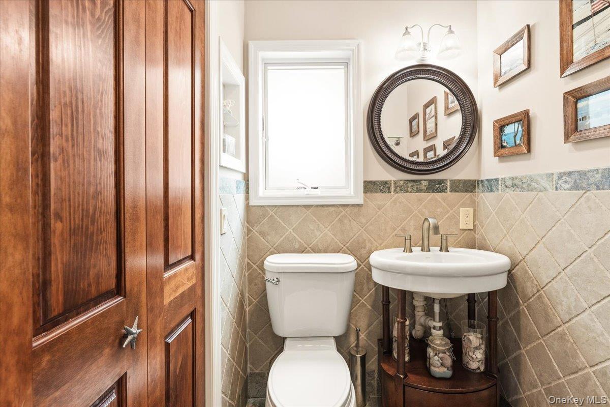 30 Astor Place Property Photo 15