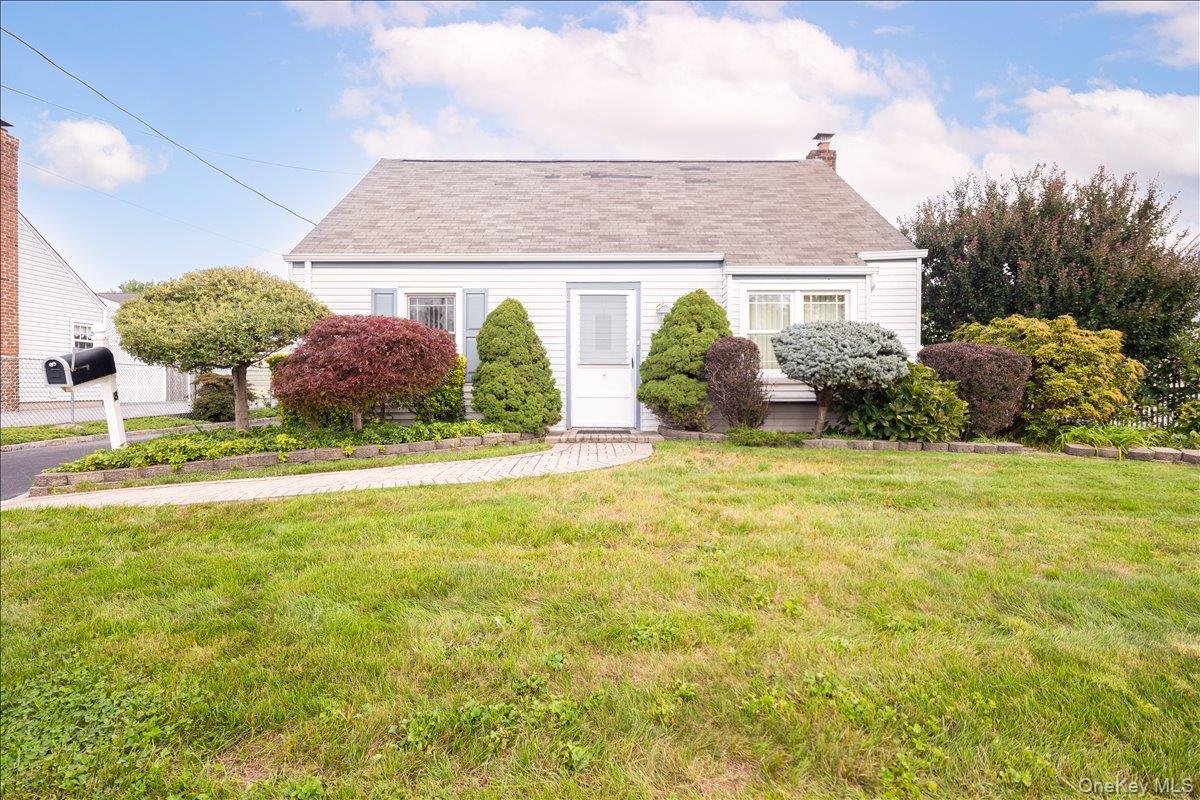 8 Park Circle Property Photo 1