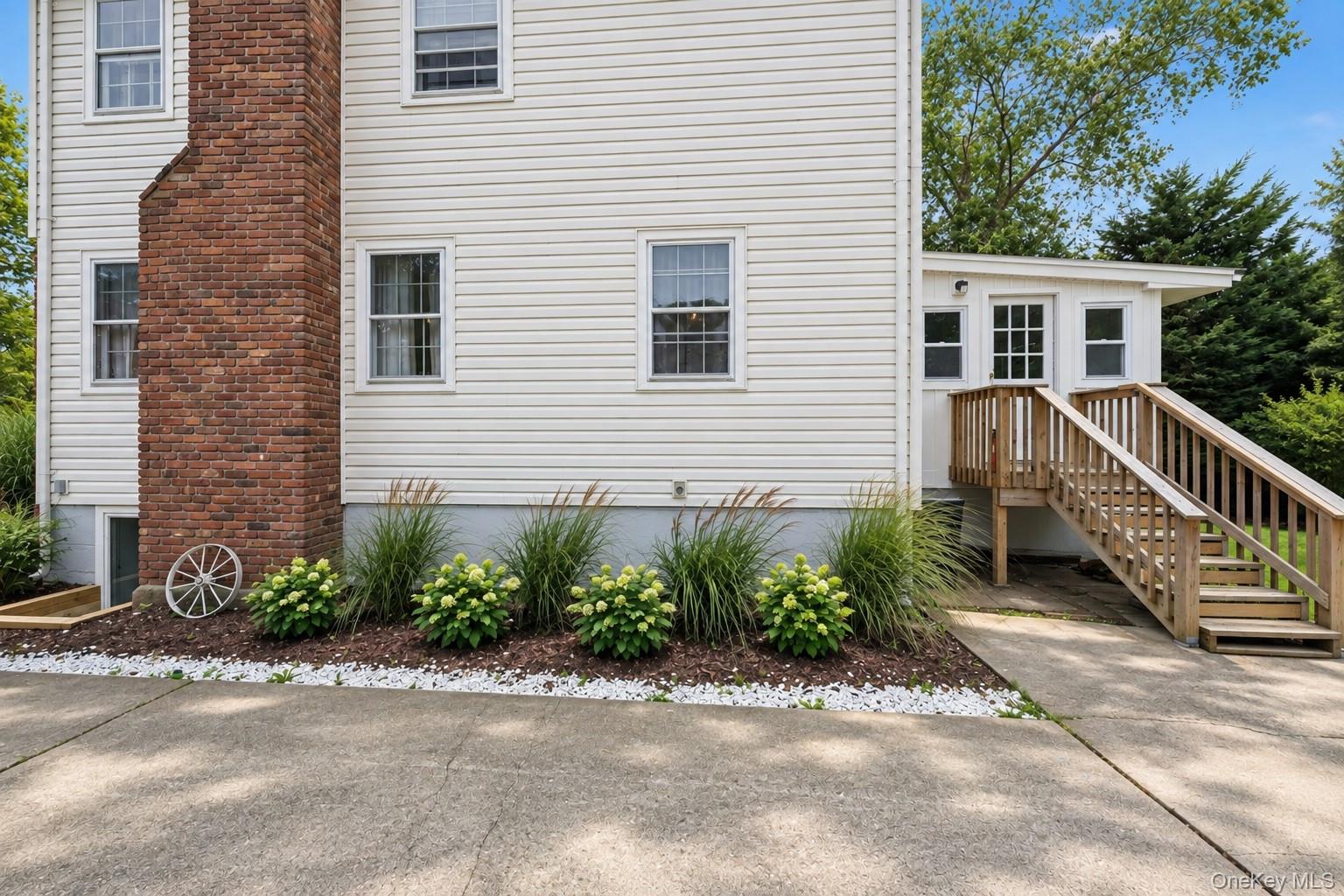 10 Grace Court Property Photo 4