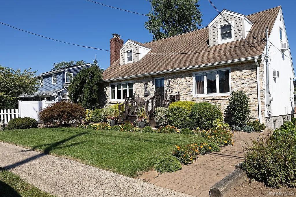 169 Doris Avenue Property Photo 2