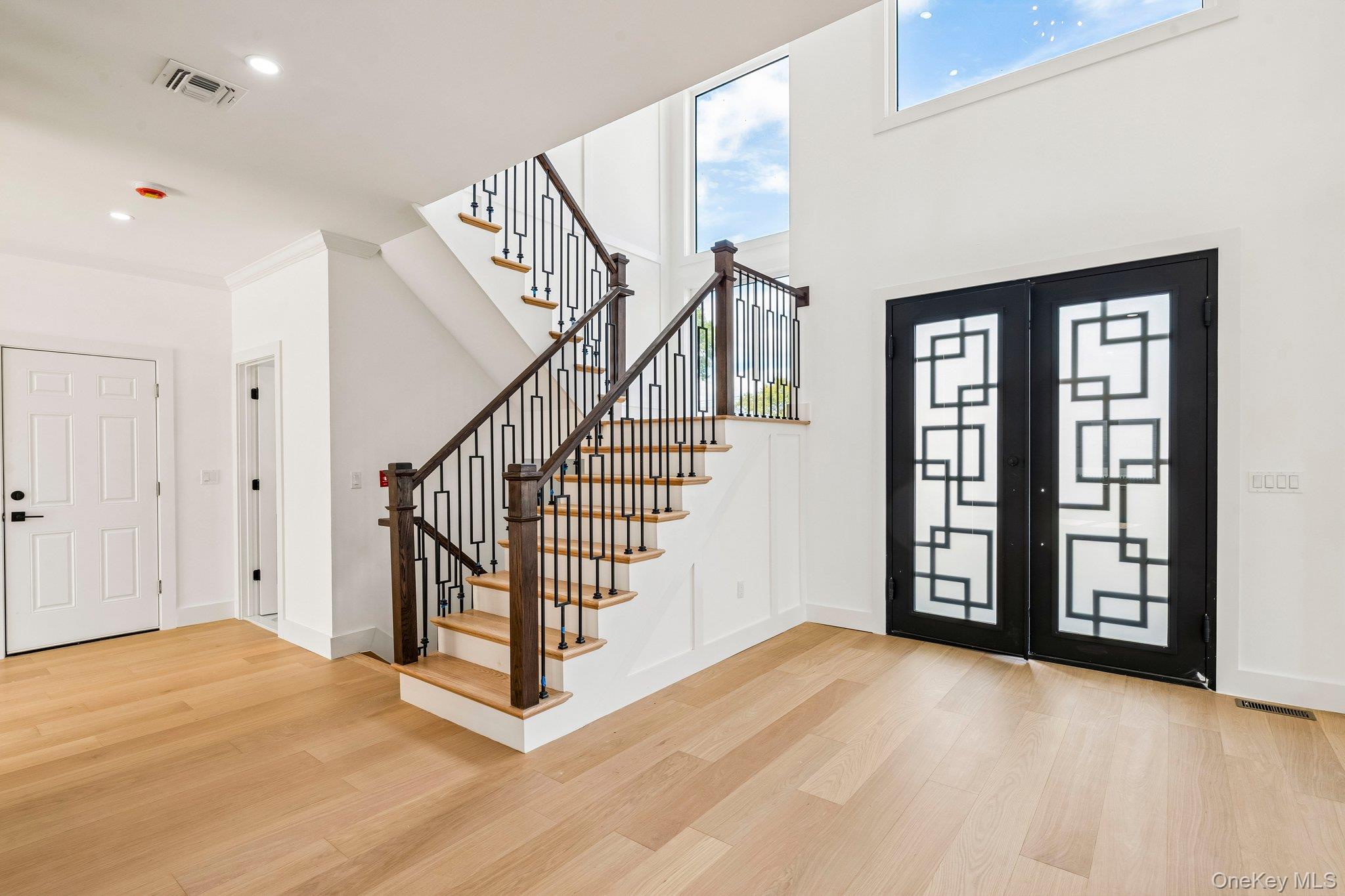 2 Radial Lane Property Photo 3