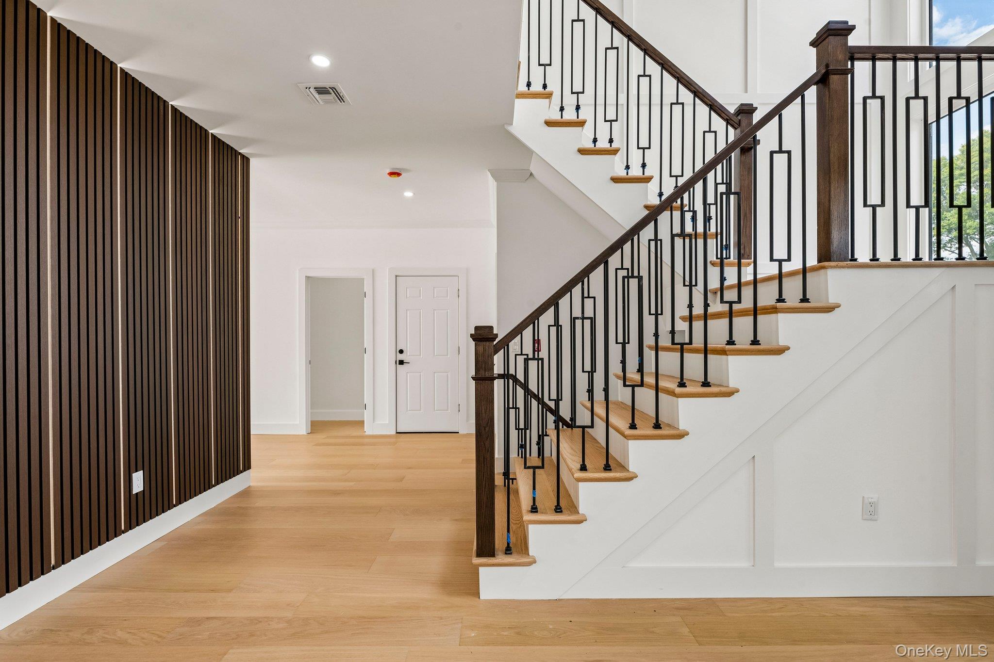 2 Radial Lane Property Photo 5