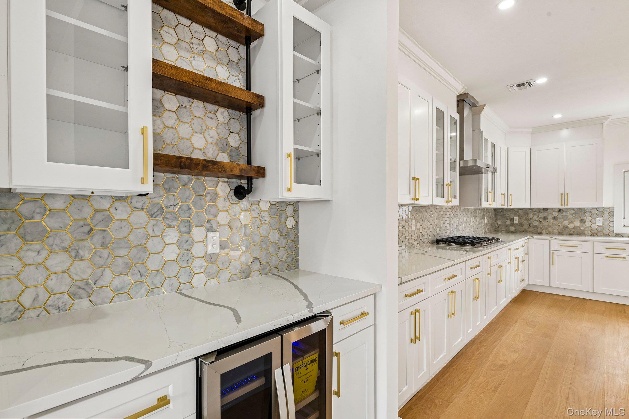 2 Radial Lane Property Photo 9