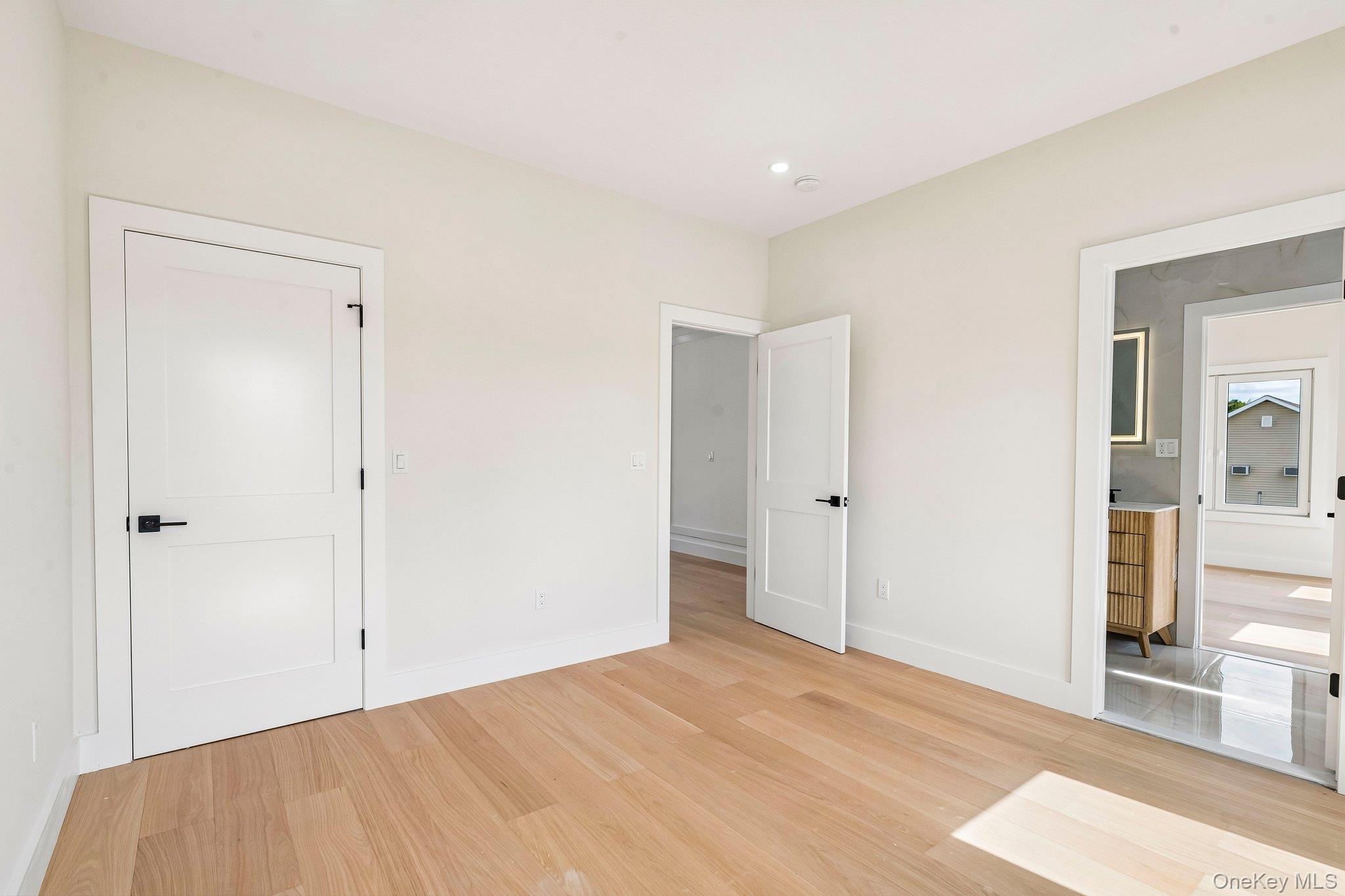 2 Radial Lane Property Photo 28