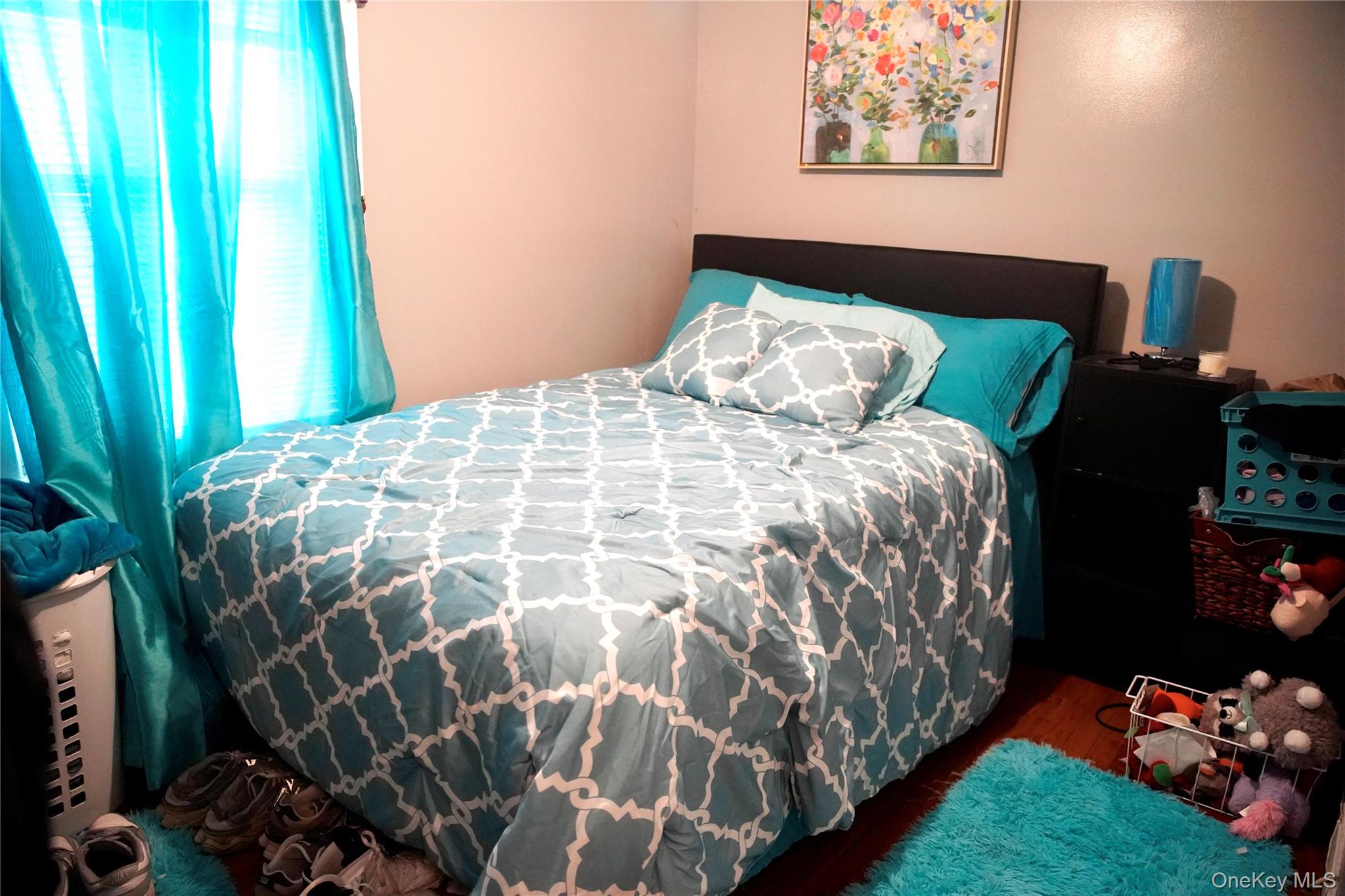 881 Lorenz Avenue Property Photo 7