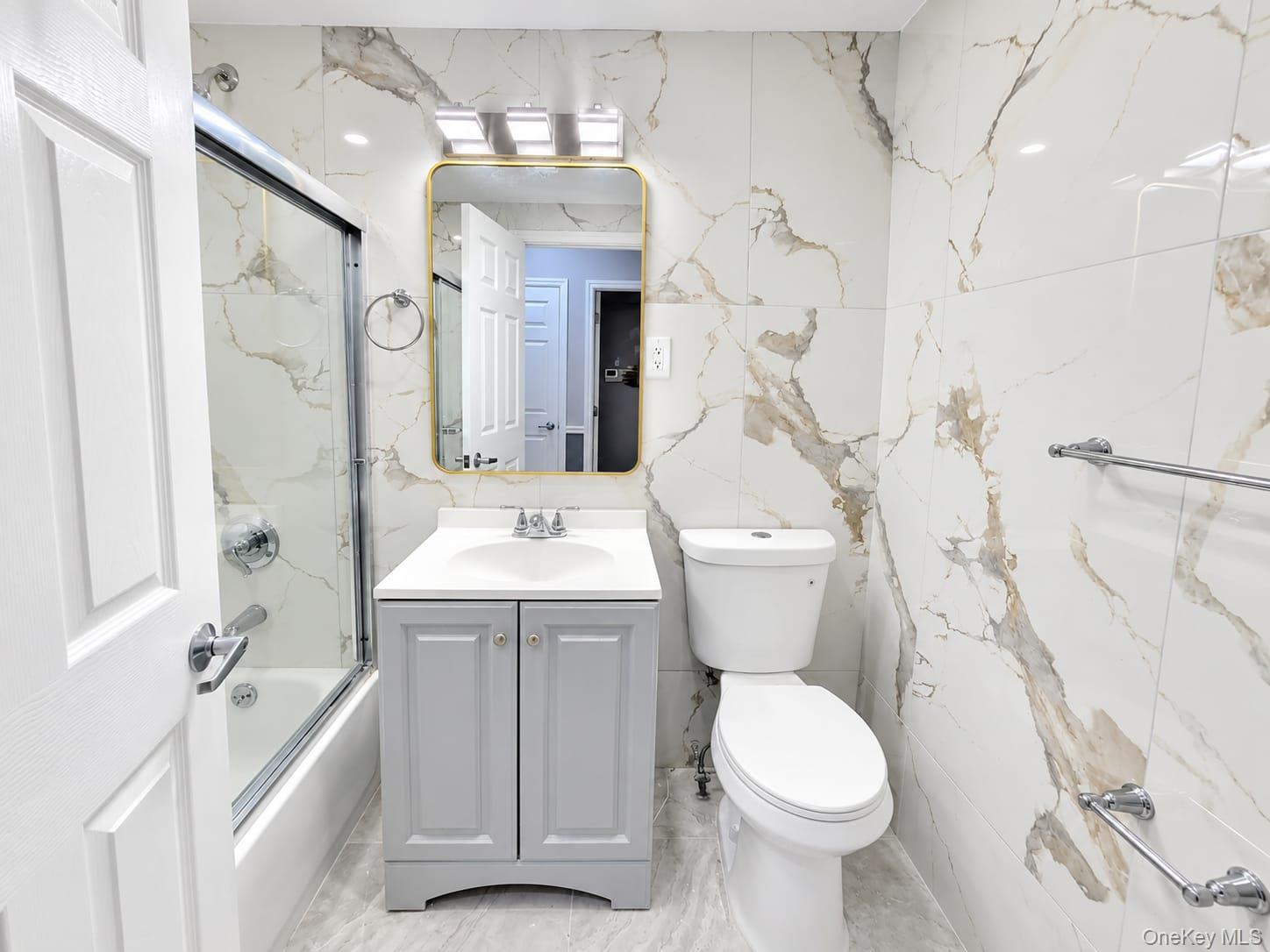 485 Pennsylvania Avenue Property Photo 6