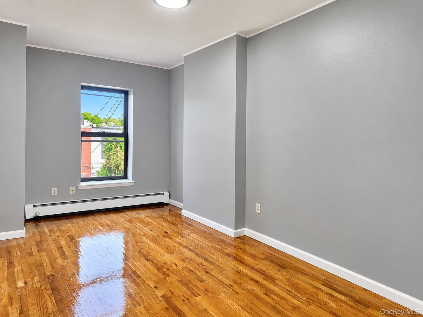 485 Pennsylvania Avenue Property Photo 7