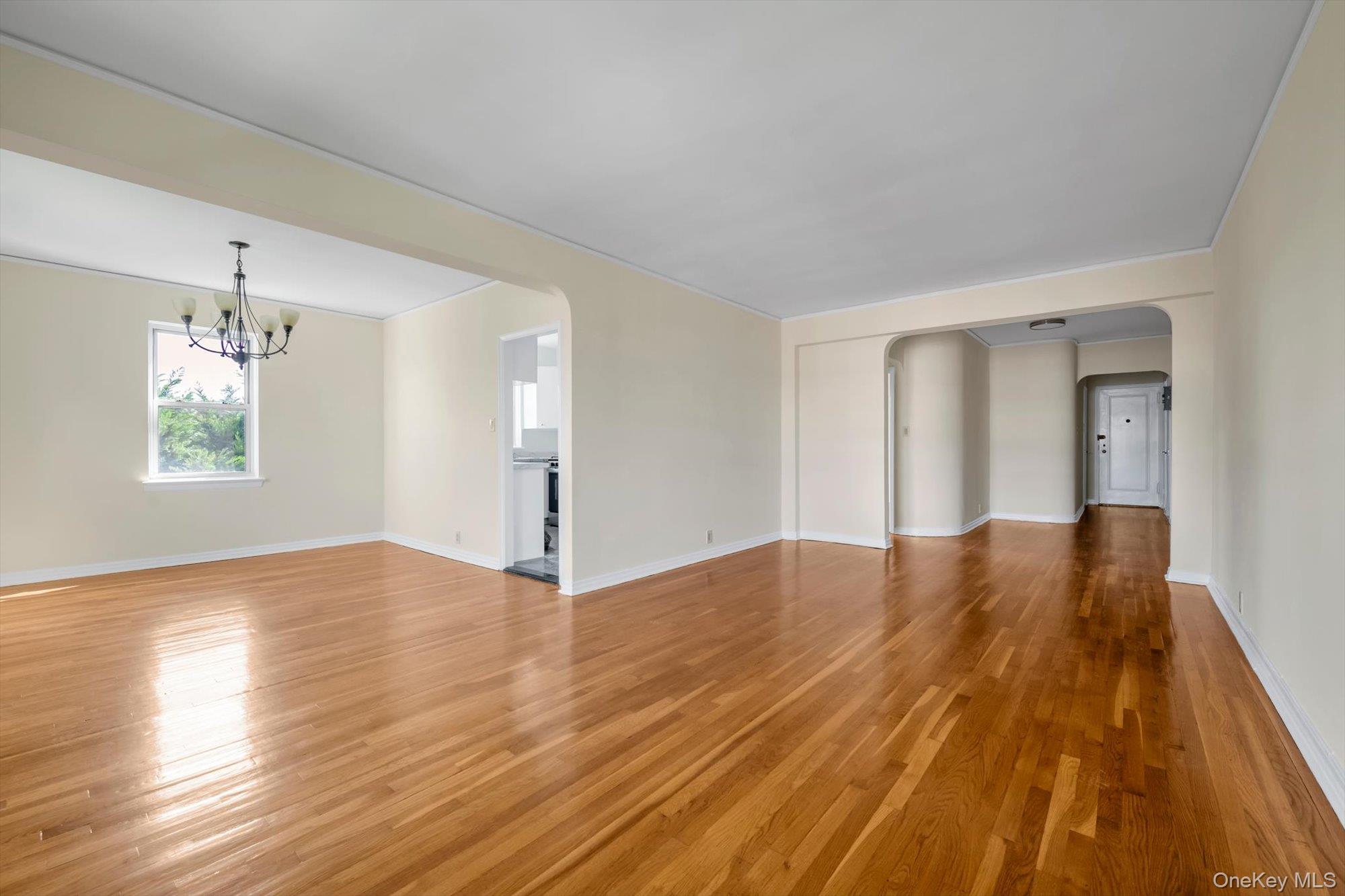 1367 Broadway B17 Property Photo 4