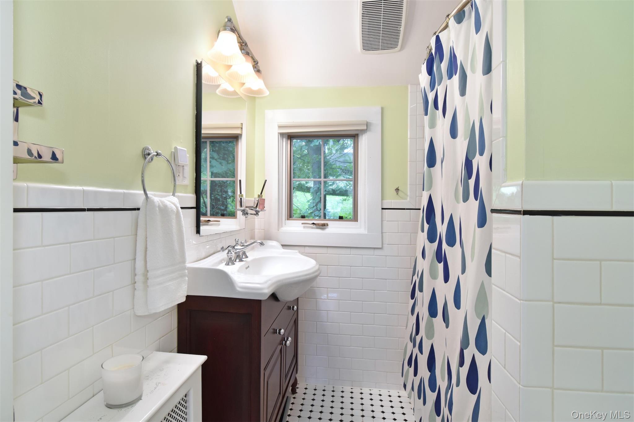 6 Beverly Road Property Photo 16