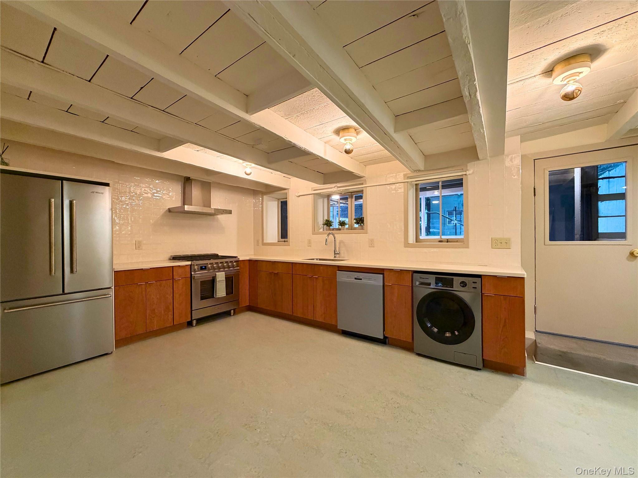 79 Ann Street Property Photo 16
