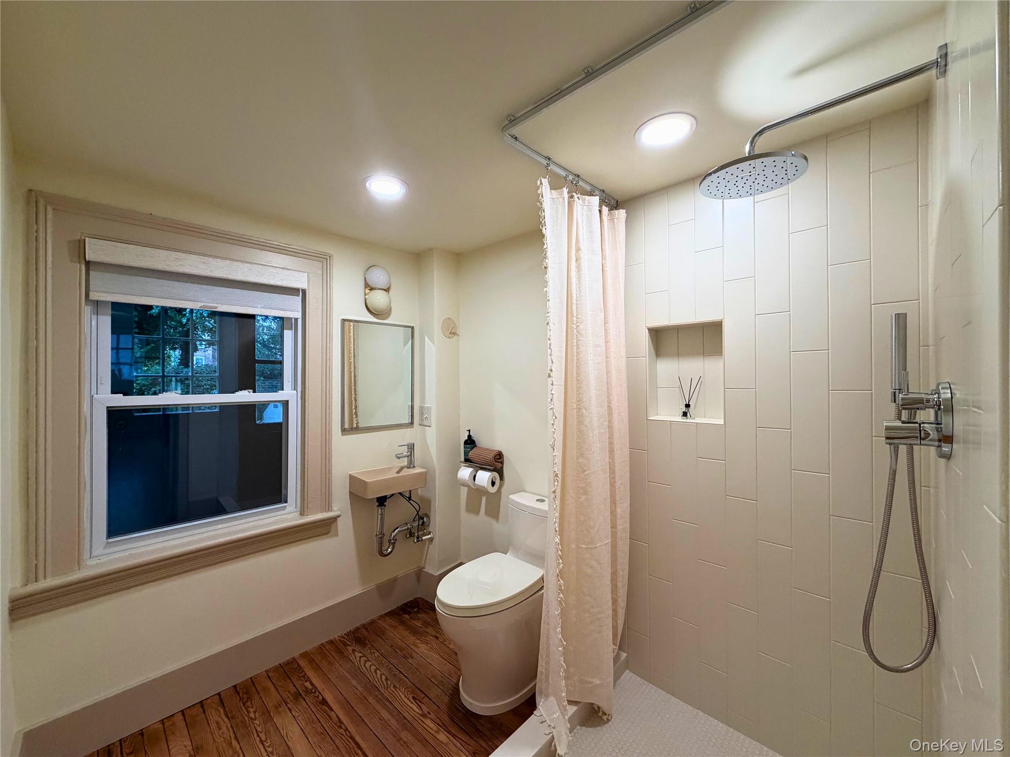 79 Ann Street Property Photo 28