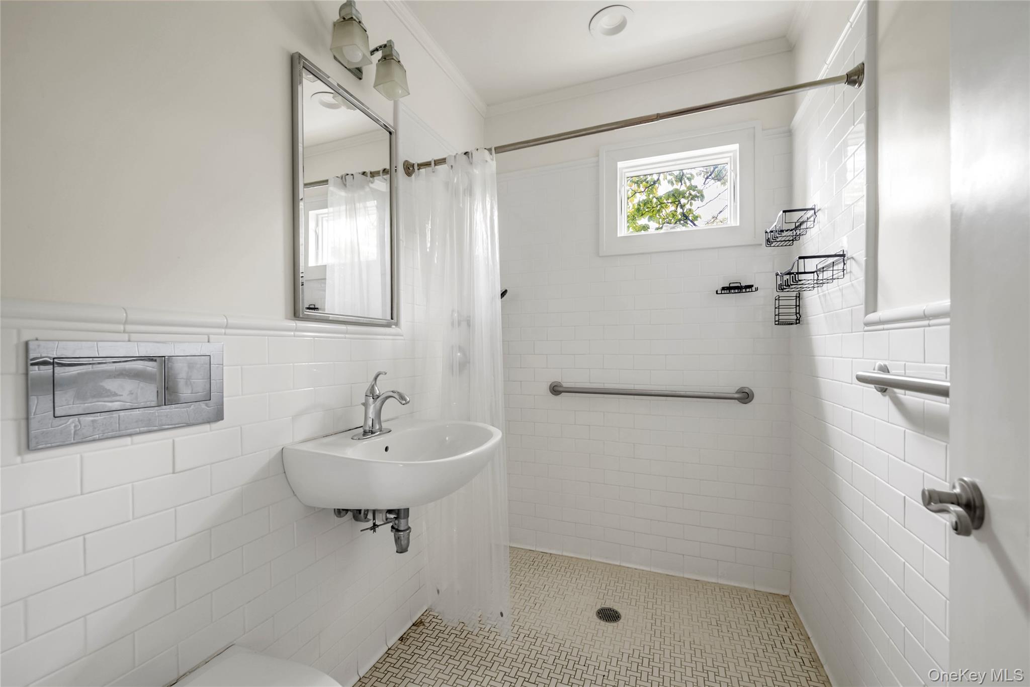 211-11 34th Avenue Property Photo 14