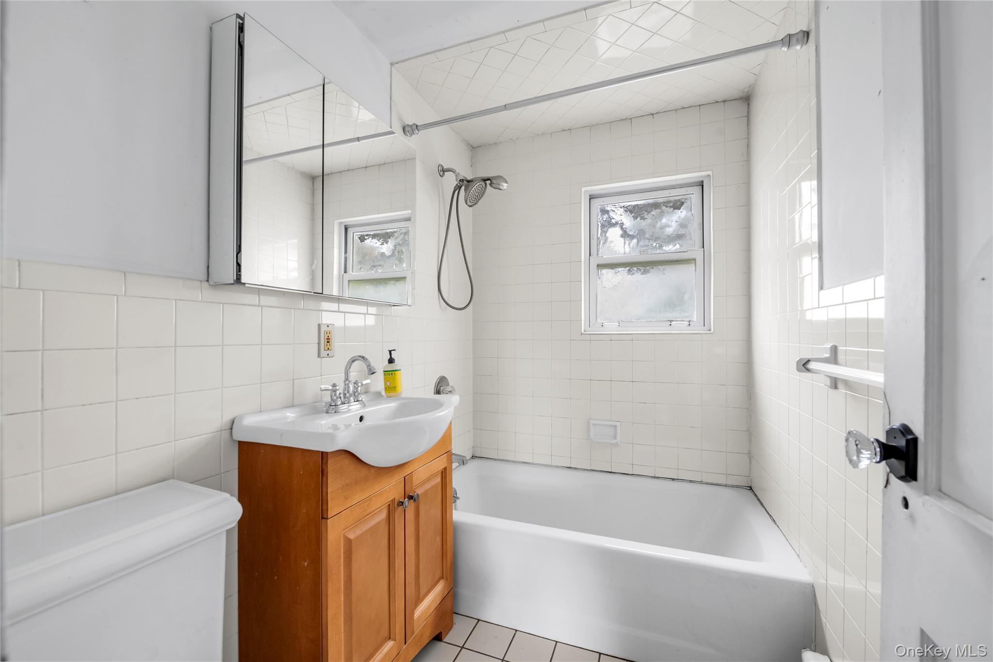 211-11 34th Avenue Property Photo 17