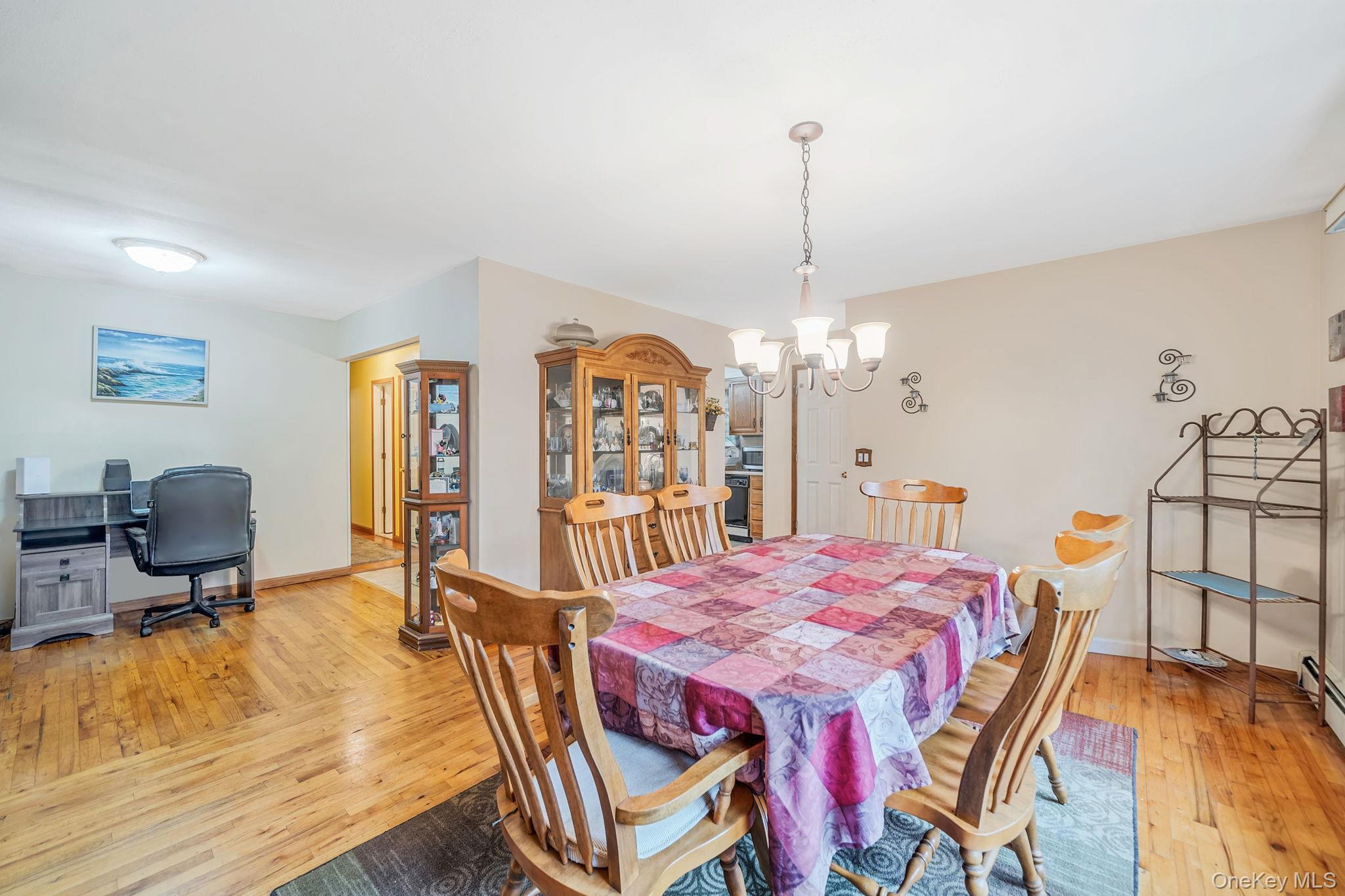 102 Robinson Avenue Property Photo 15