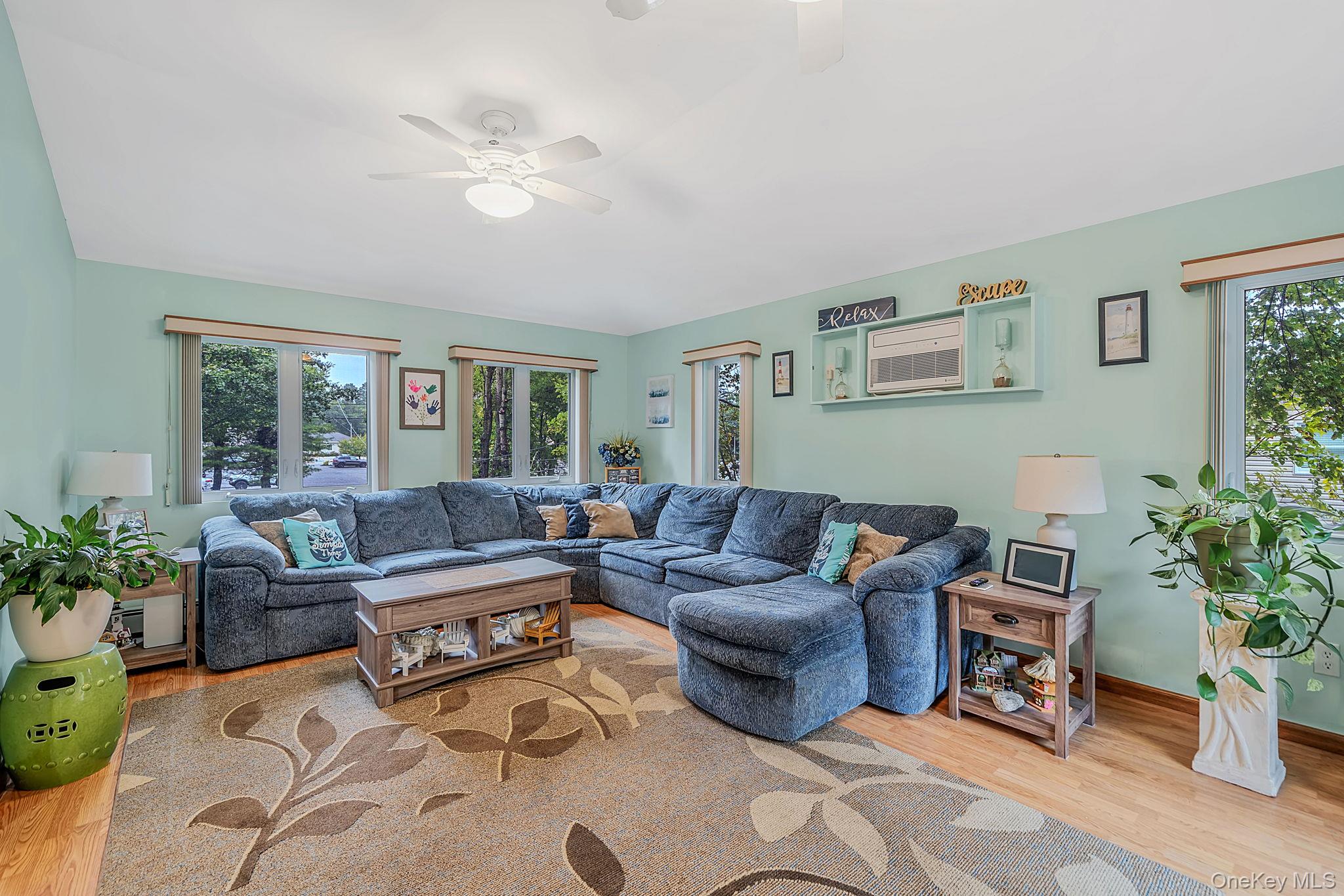 102 Robinson Avenue Property Photo 16