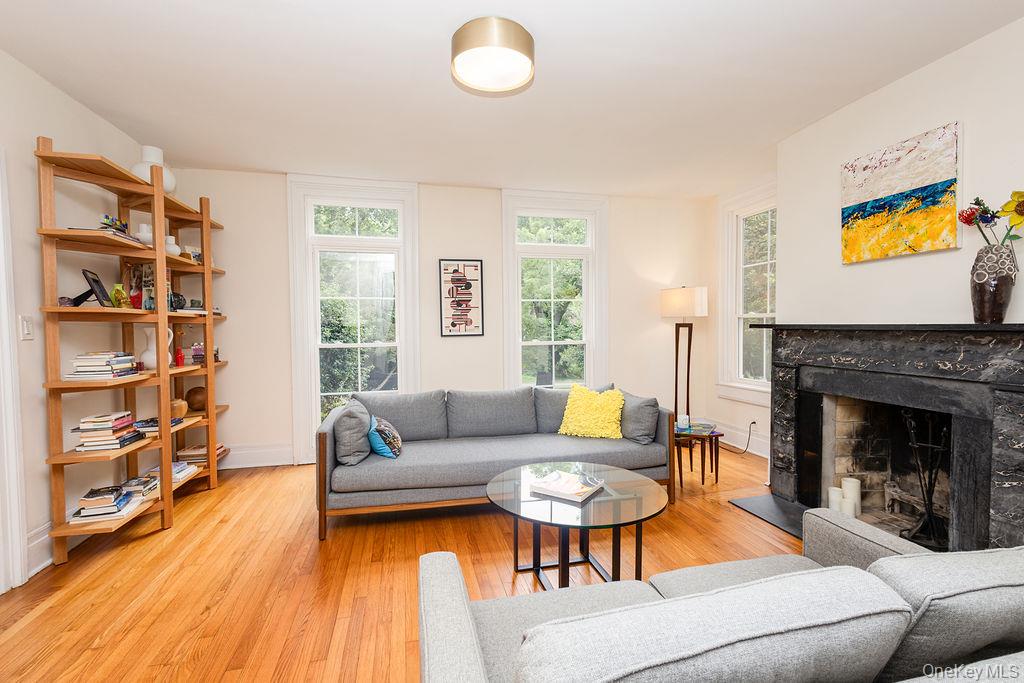 592 Landing Avenue Property Photo 12