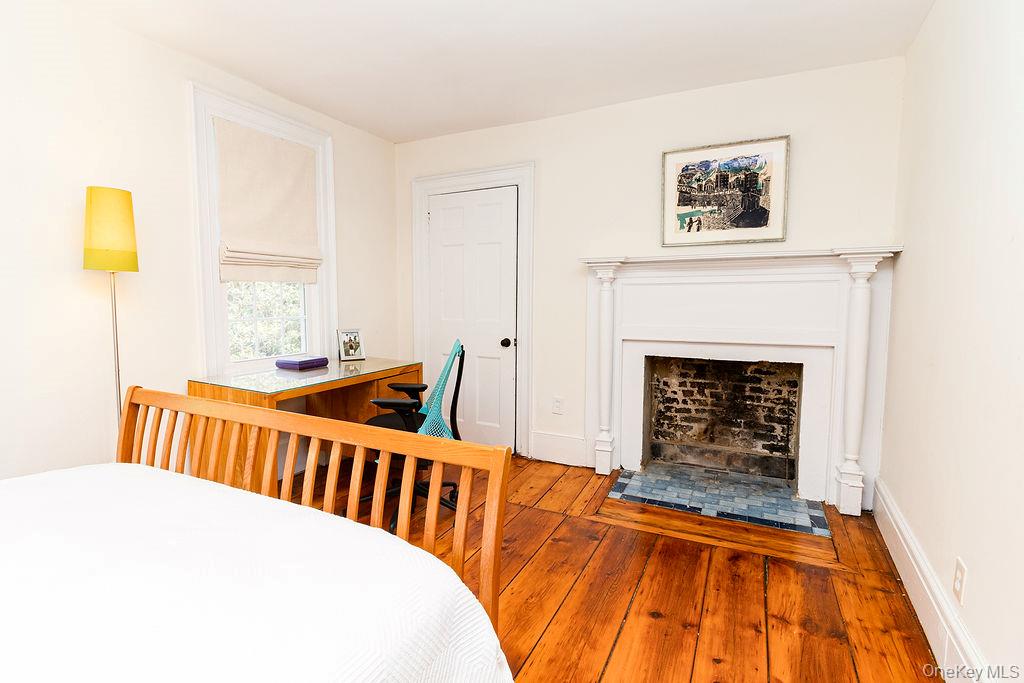 592 Landing Avenue Property Photo 31