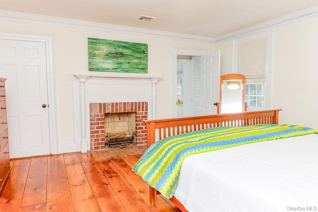 592 Landing Avenue Property Photo 35