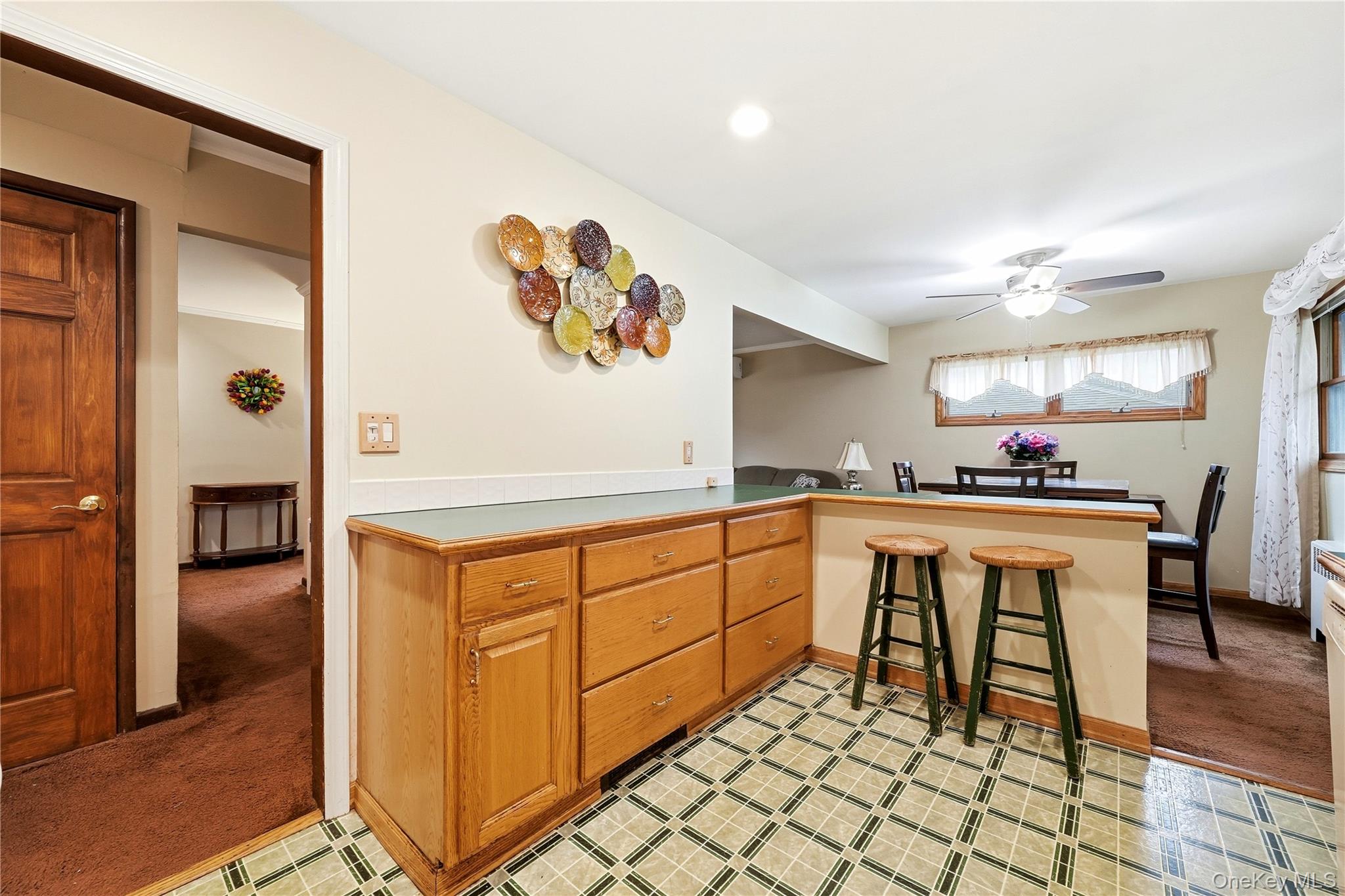 947 White Birch Lane Property Photo 13