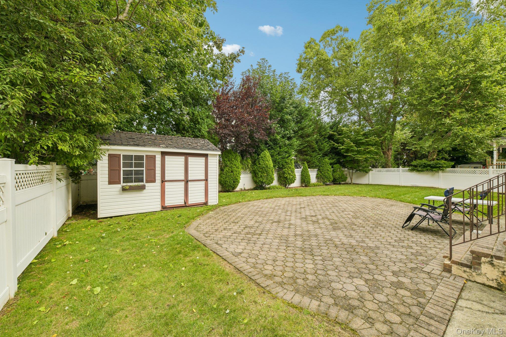 2175 Helene Avenue Property Photo 37