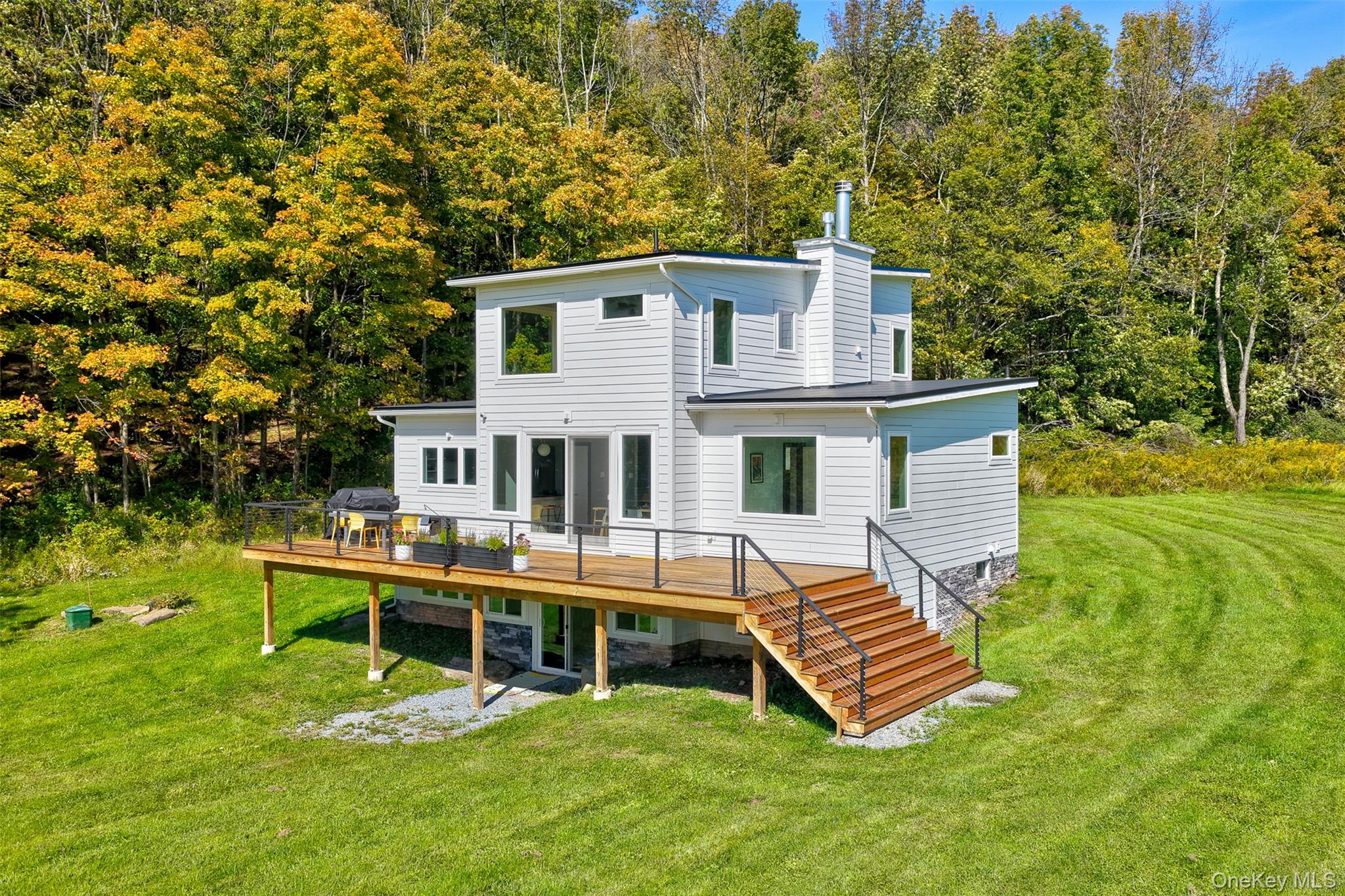 68 Overlook Circle Property Photo 1