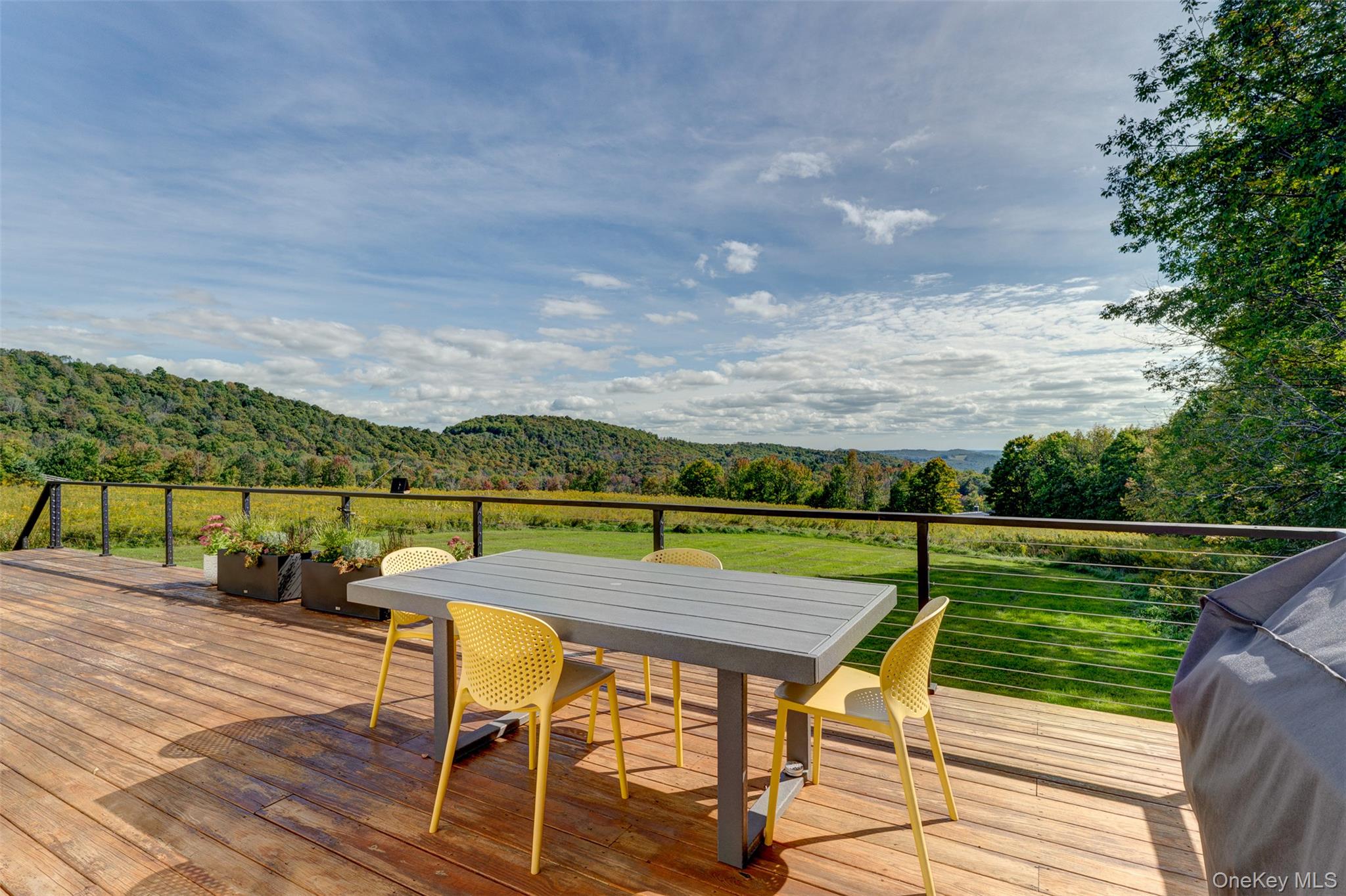68 Overlook Circle Property Photo 3
