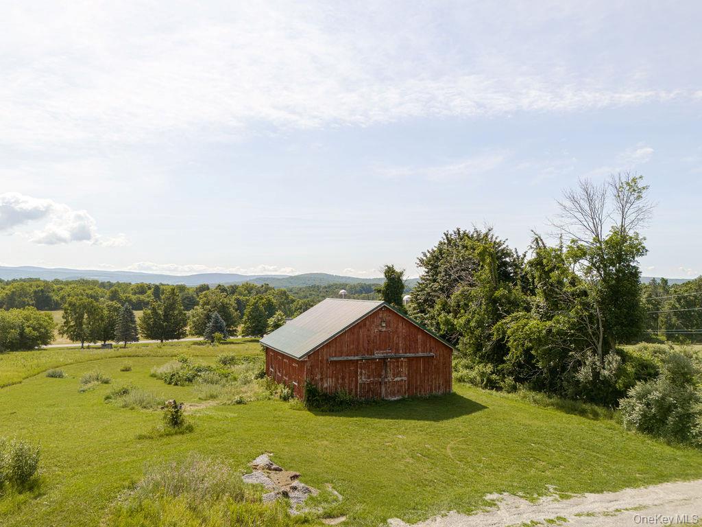 1715 County Route 7 Property Photo 3