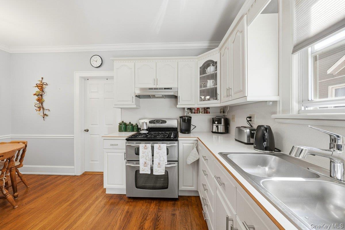 14 Sumner Avenue Property Photo 10