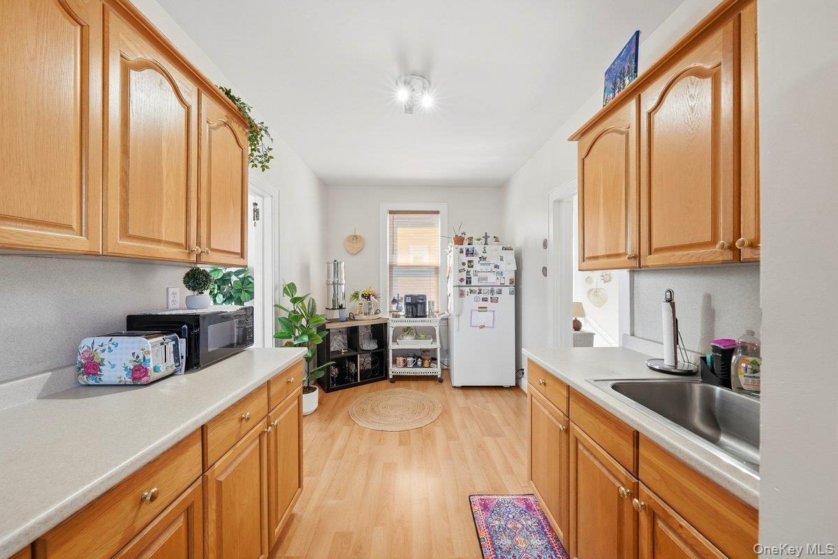 14 Sumner Avenue Property Photo 31