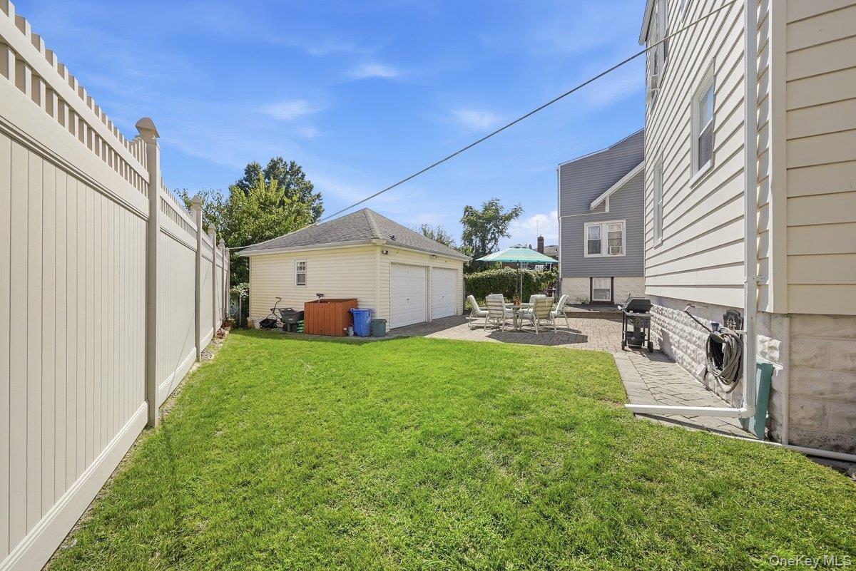 14 Sumner Avenue Property Photo 46