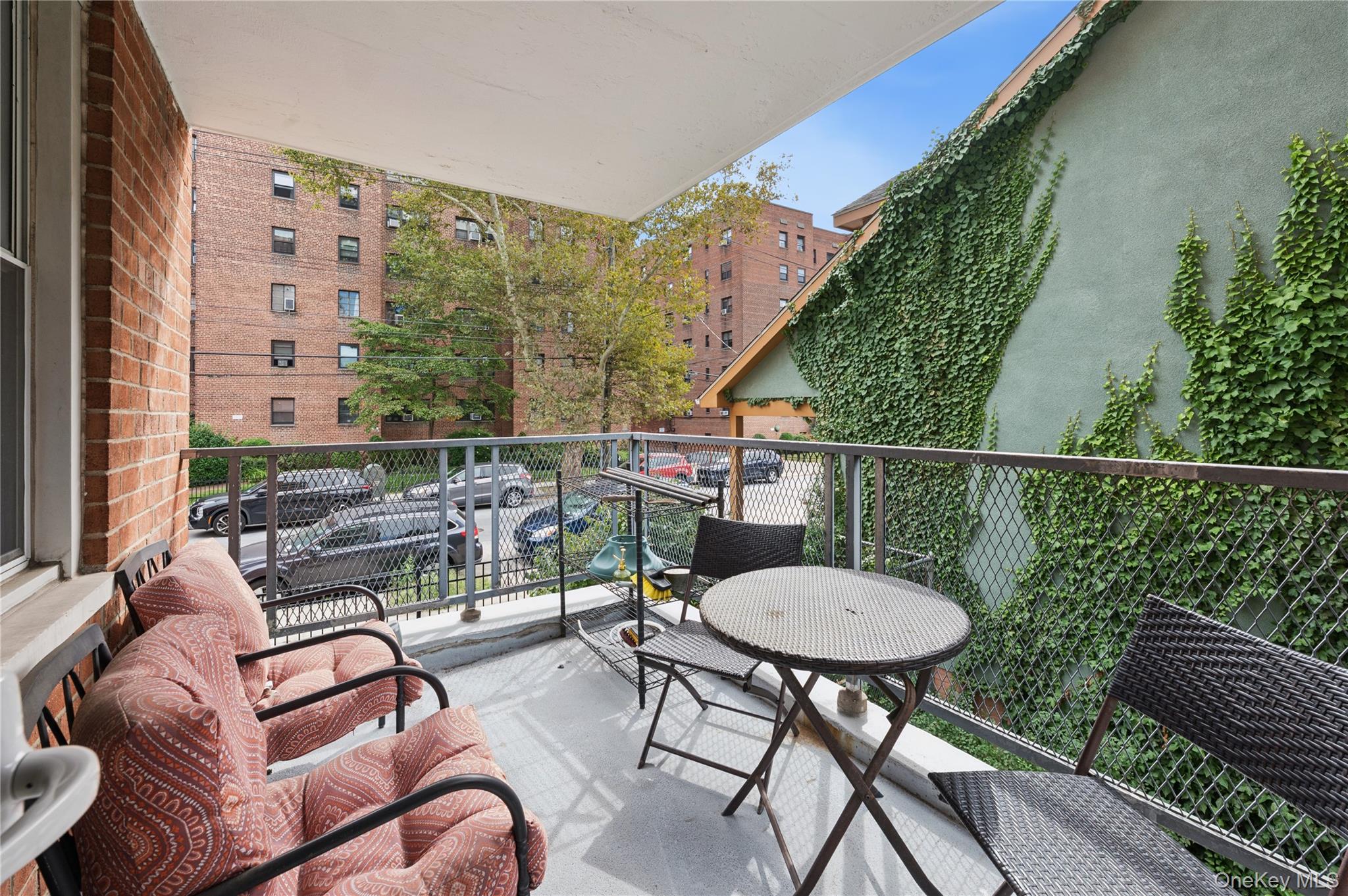 636 N Terrace Avenue 2b Property Photo 14