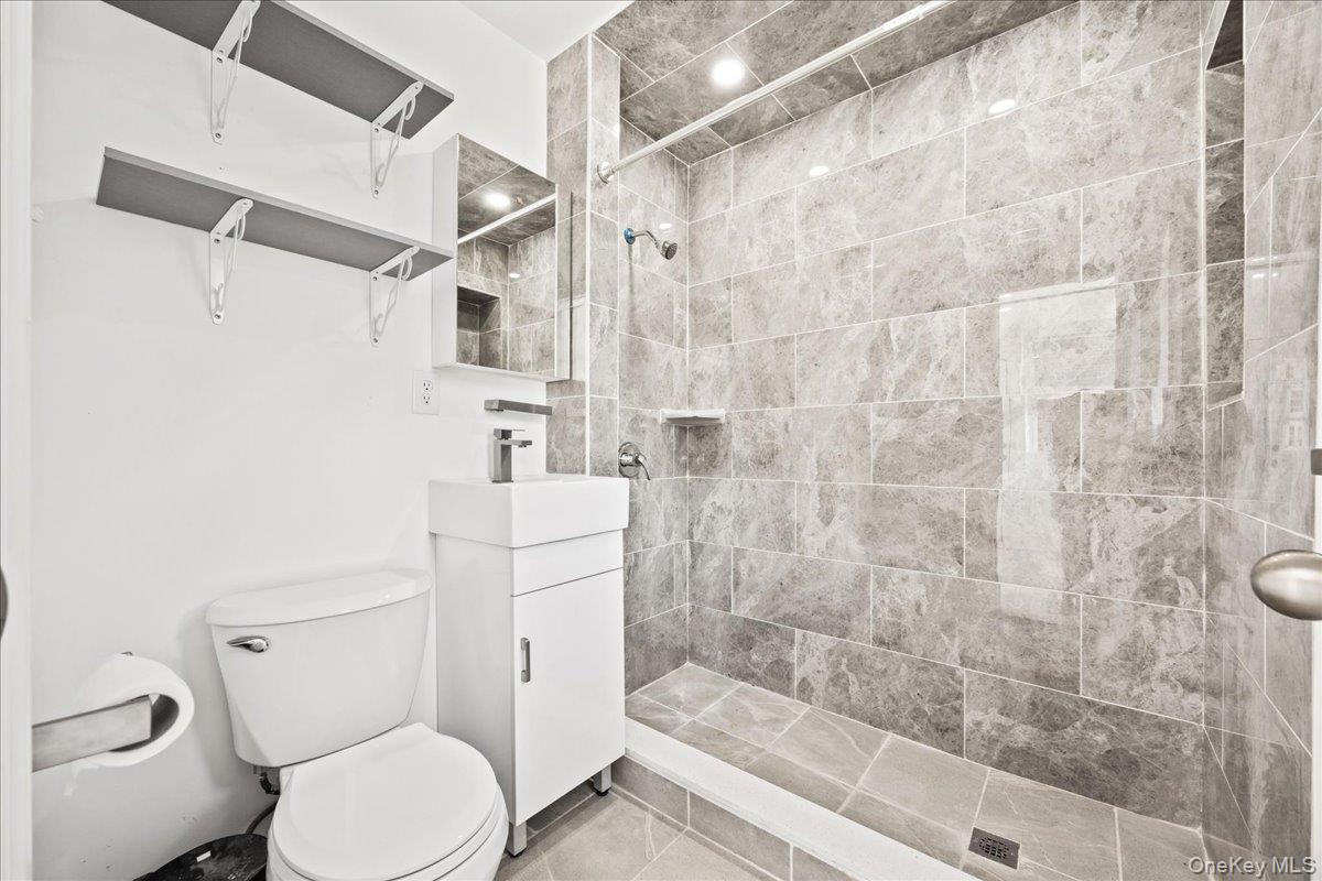 4084 Seton Avenue Property Photo 22