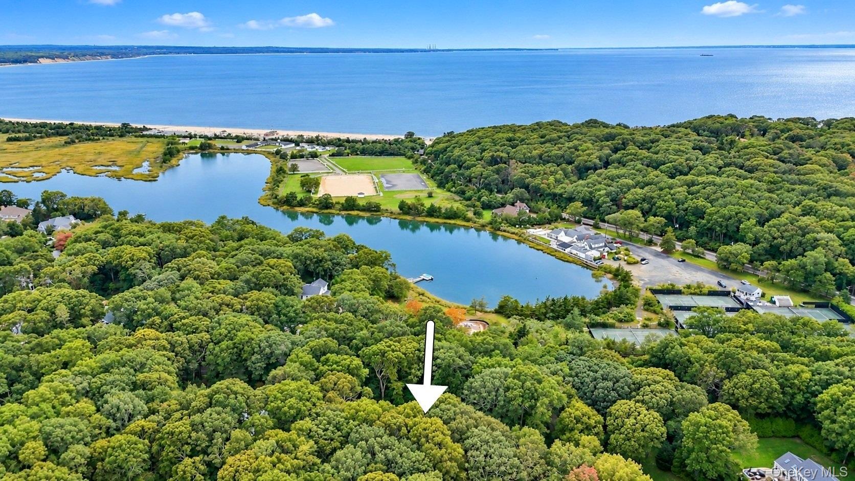2 Glenwater Lane Property Photo 1