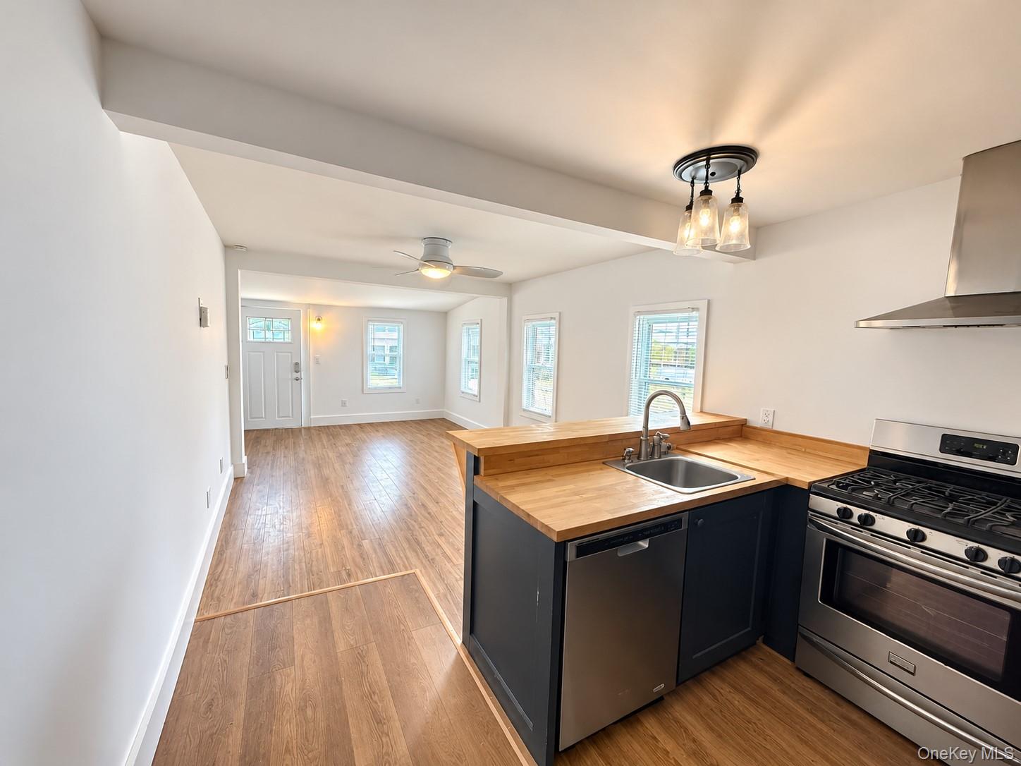 93 New Hampshire Street Property Photo 7