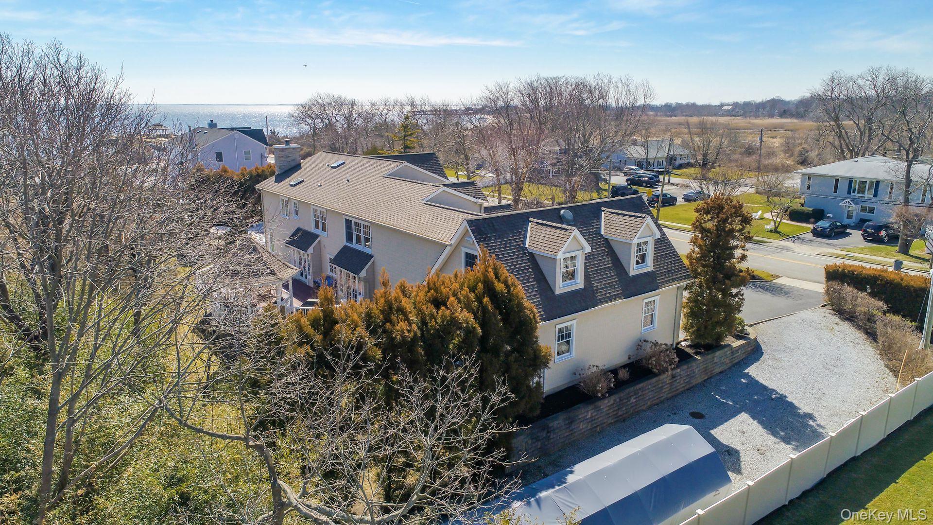 45 Blue Point Avenue Property Photo 45